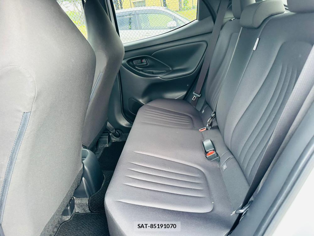 Toyota YARIS 2023 7171834-9