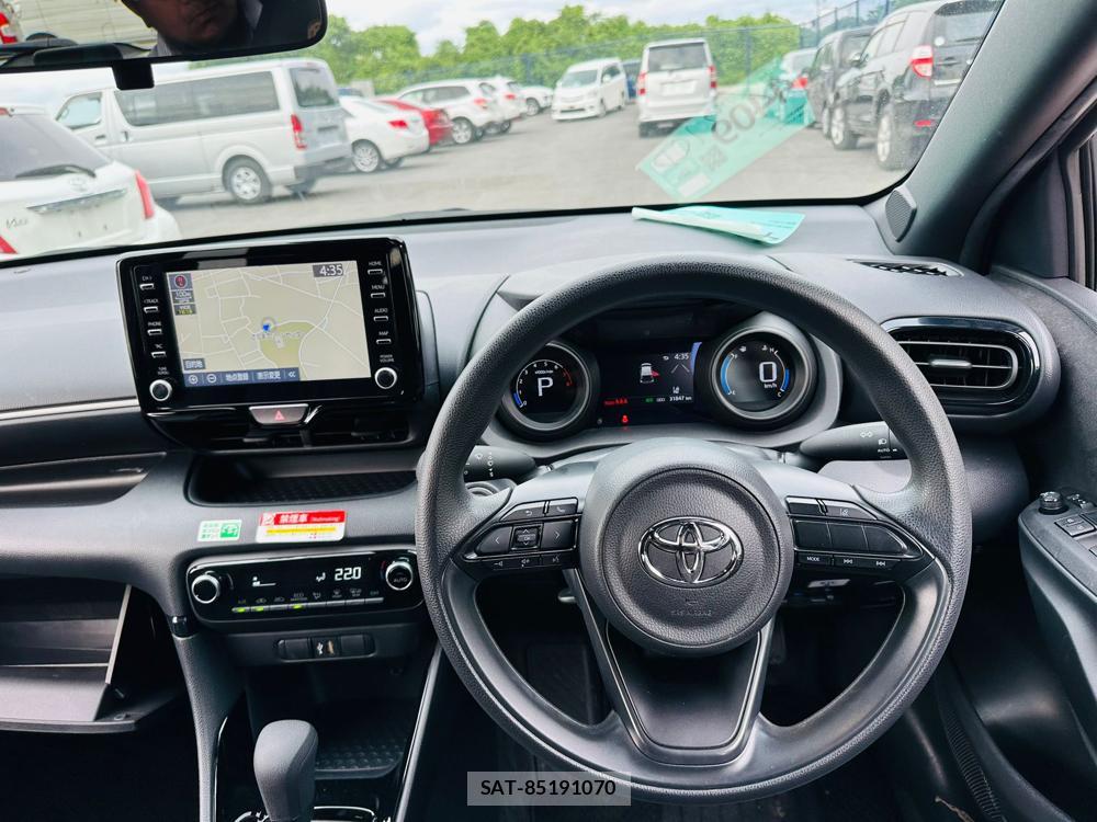 Toyota YARIS 2023 7171834-13