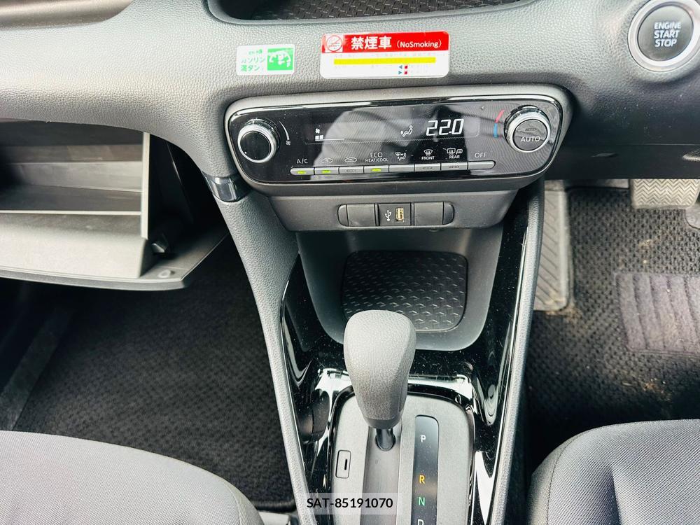 Toyota YARIS 2023 7171834-18