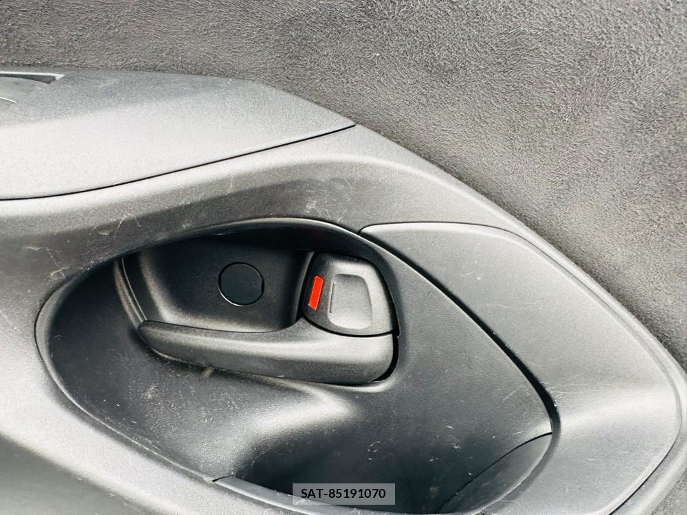 Toyota YARIS 2023 7171834-19