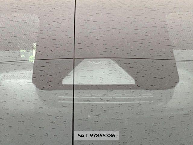 Toyota YARIS 2023-03 7510590-5