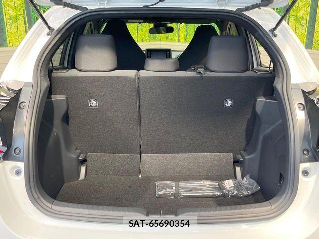 Toyota YARIS 2021-03 7504093-9