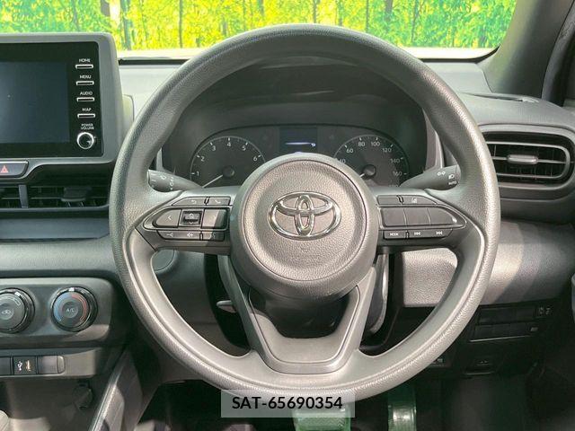 Toyota YARIS 2021-03 7504093-10
