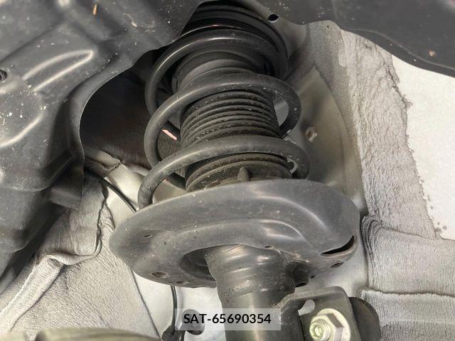 Toyota YARIS 2021-03 7504093-19