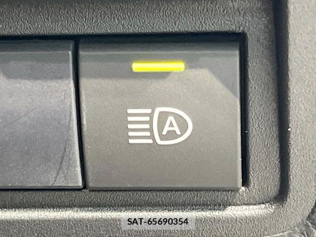 Toyota YARIS 2021-03 7504093-5