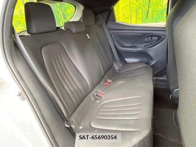 Toyota YARIS 2021-03 7504093-8