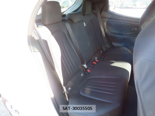 Toyota YARIS 2022-11 7504092-8