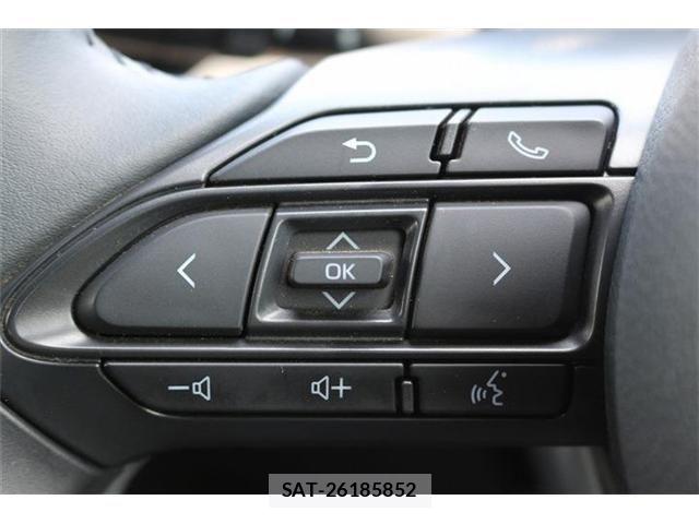 Toyota YARIS 2020-10 7510588-27