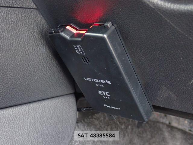 Toyota YARIS 2024-04 7510589-9