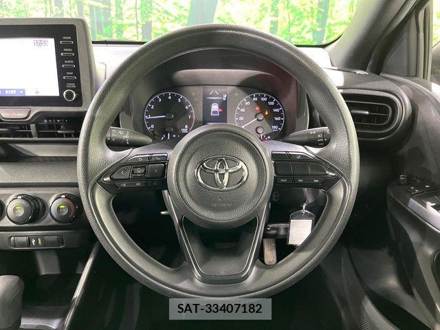 Toyota YARIS 2021-03 7504101-10
