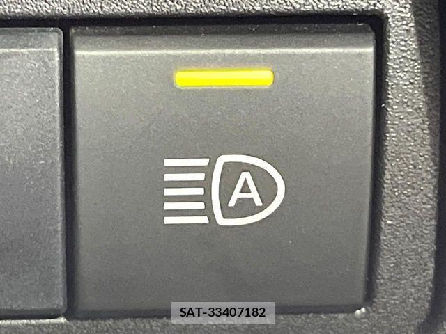 Toyota YARIS 2021-03 7504101-5