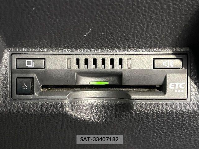 Toyota YARIS 2021-03 7504101-6