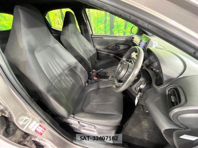Toyota YARIS 2021-03 7504101-7