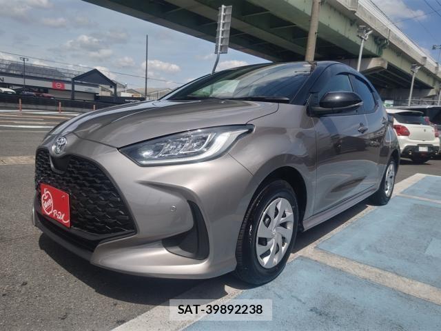 Toyota YARIS 2025-01 7510580-9