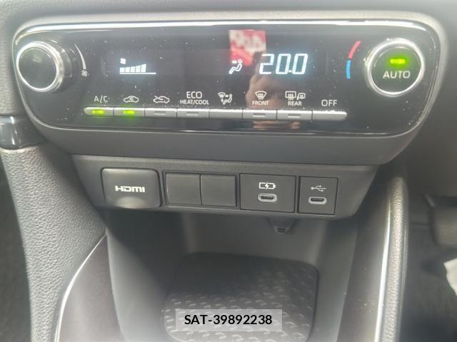 Toyota YARIS 2025-01 7510580-16