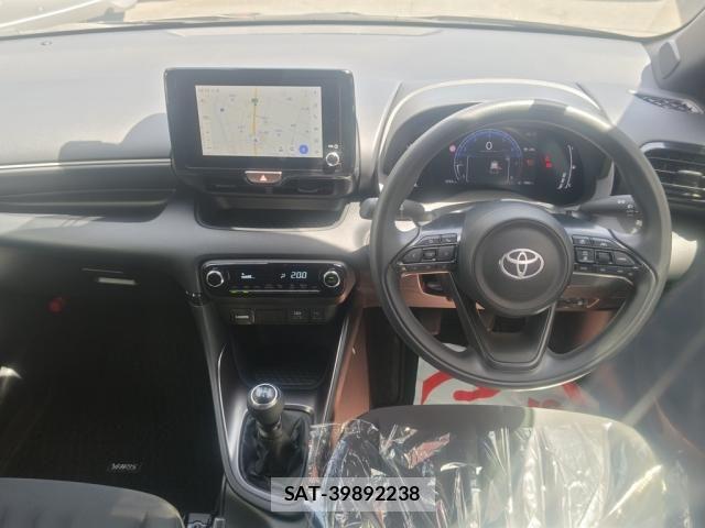 Toyota YARIS 2025-01 7510580-23