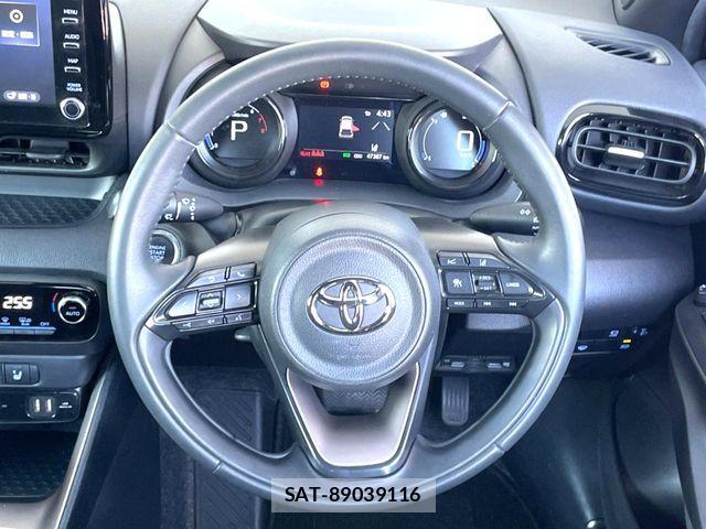 Toyota YARIS 2021-06 7510591-10