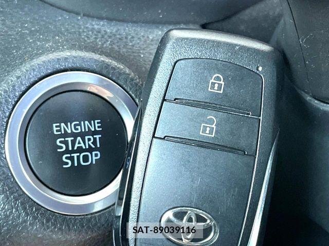 Toyota YARIS 2021-06 7510591-6