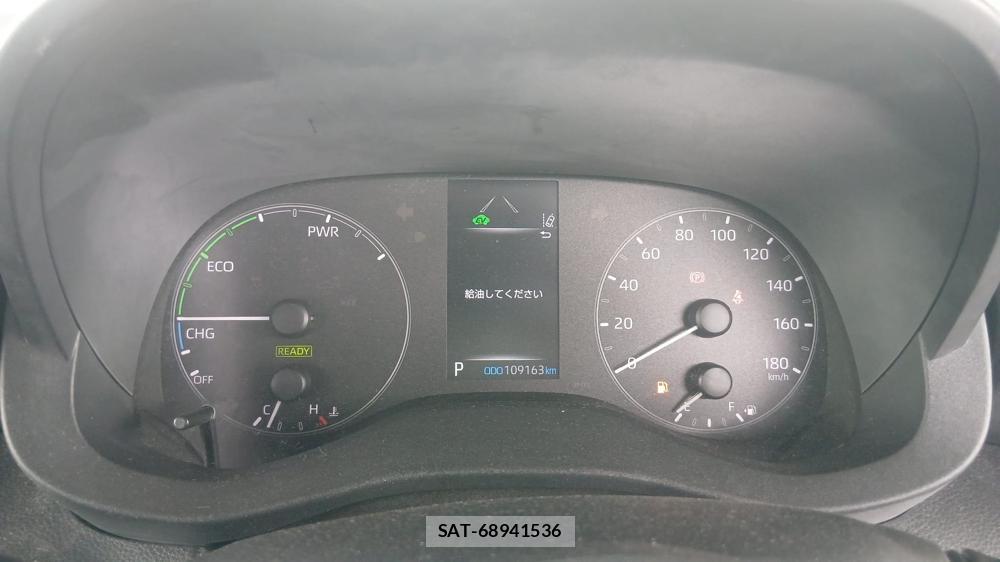 Toyota YARIS 2021 6848858-13