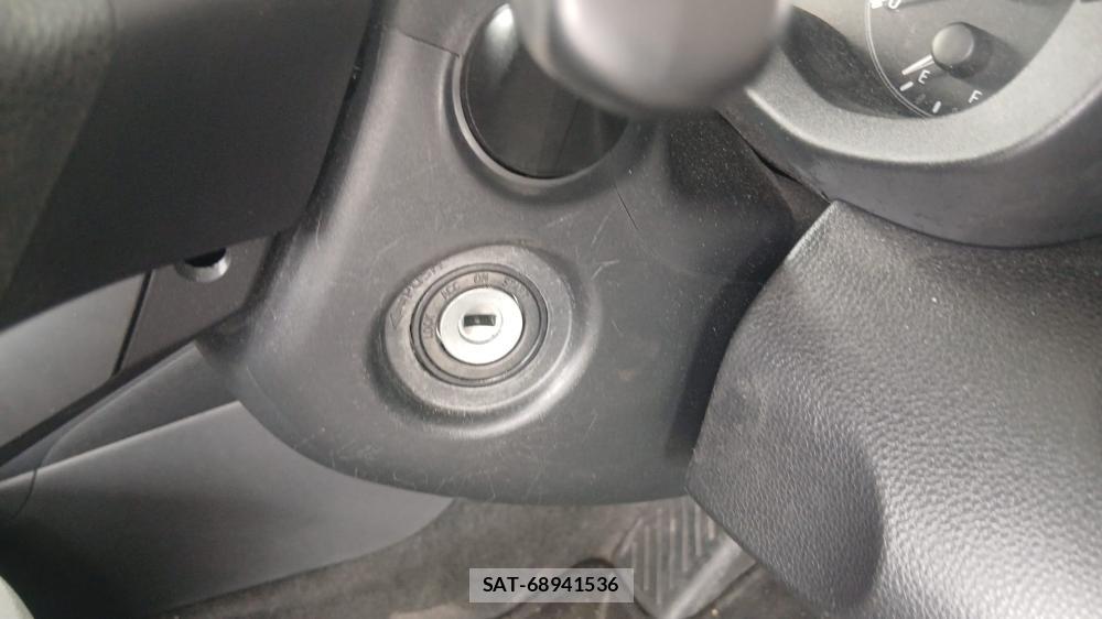 Toyota YARIS 2021 6848858-14