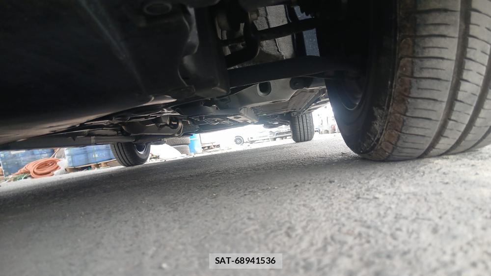 Toyota YARIS 2021 6848858-32