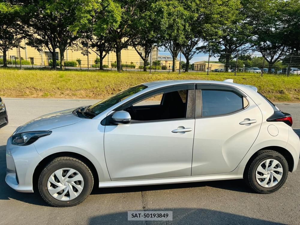 Toyota YARIS 2021 7043694-1