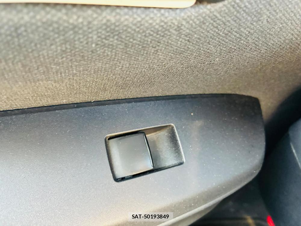 Toyota YARIS 2021 7043694-22