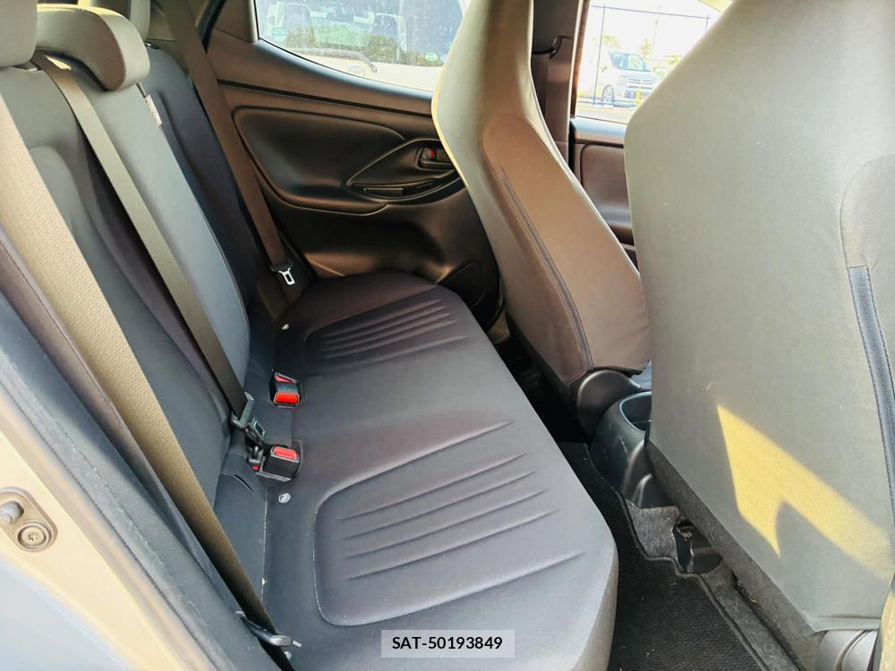Toyota YARIS 2021 7043694-8