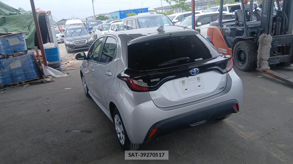 Toyota YARIS 2021 6848857-2