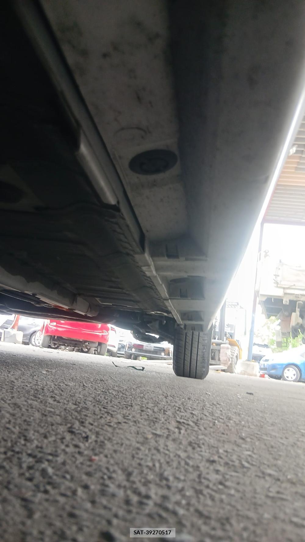 Toyota YARIS 2021 6848857-35