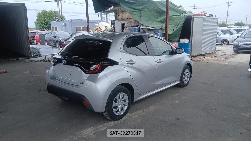 Toyota YARIS 2021 6848857-4