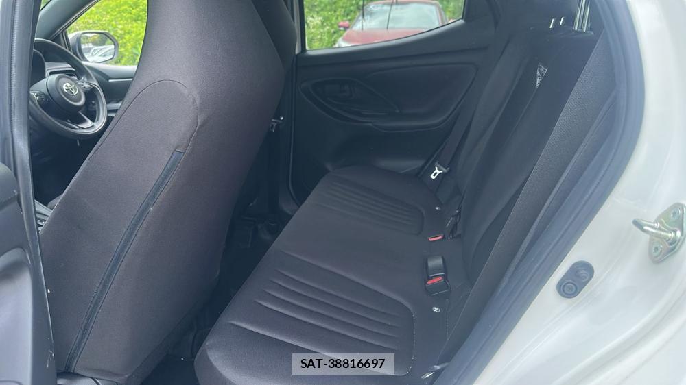 Toyota YARIS 2021 6788180-9