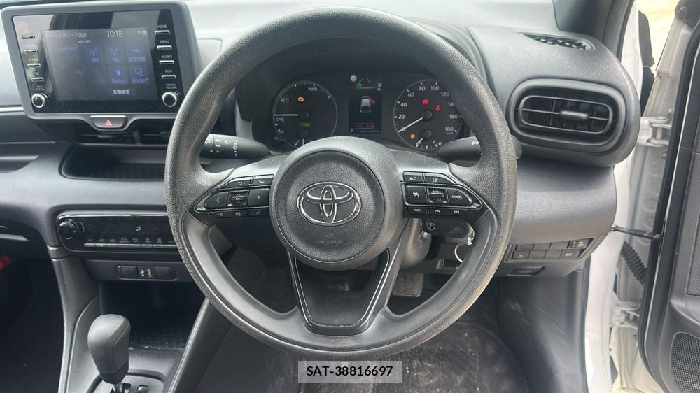 Toyota YARIS 2021 6788180-14