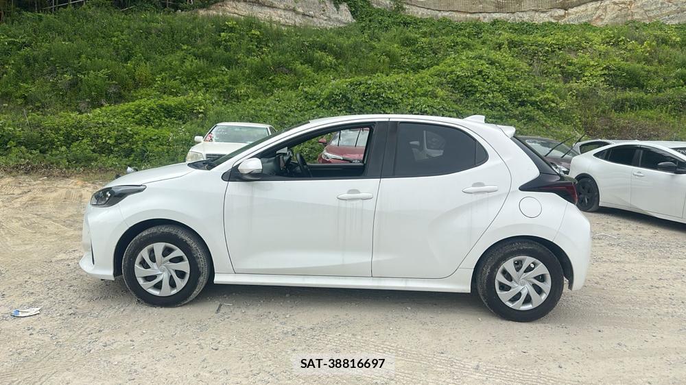 Toyota YARIS 2021 6788180-1