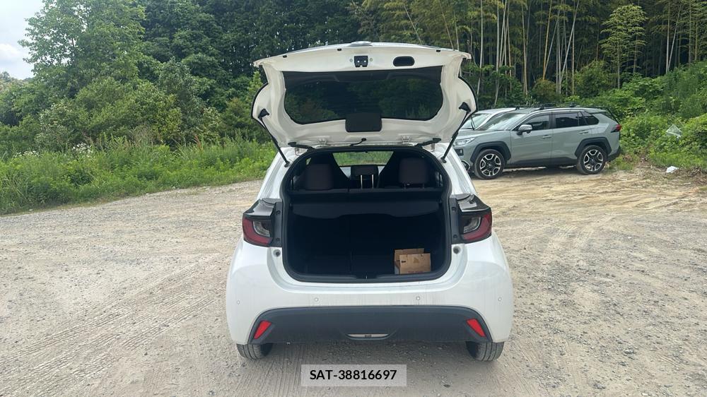 Toyota YARIS 2021 6788180-23