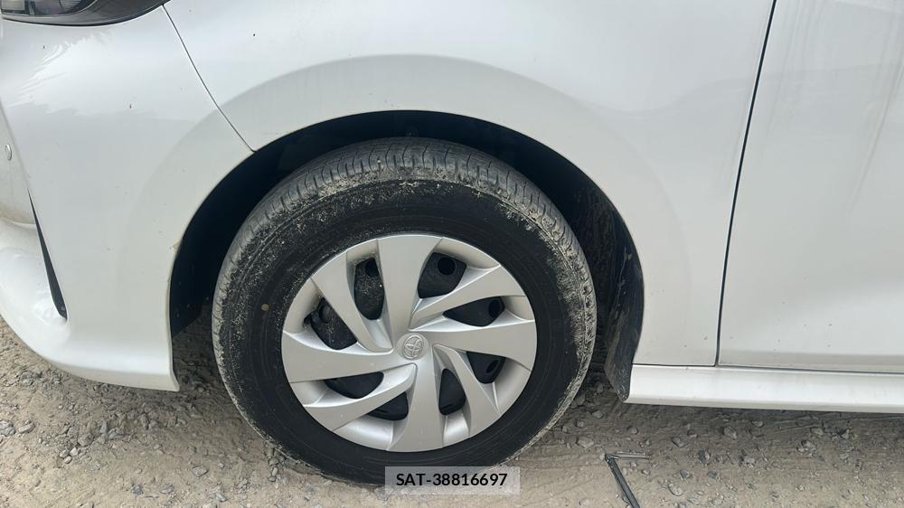 Toyota YARIS 2021 6788180-26