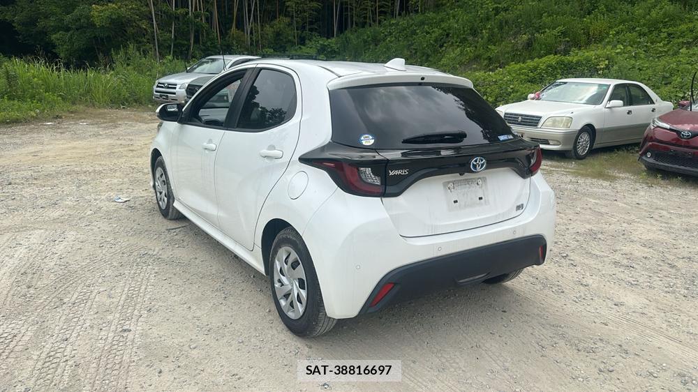 Toyota YARIS 2021 6788180-2