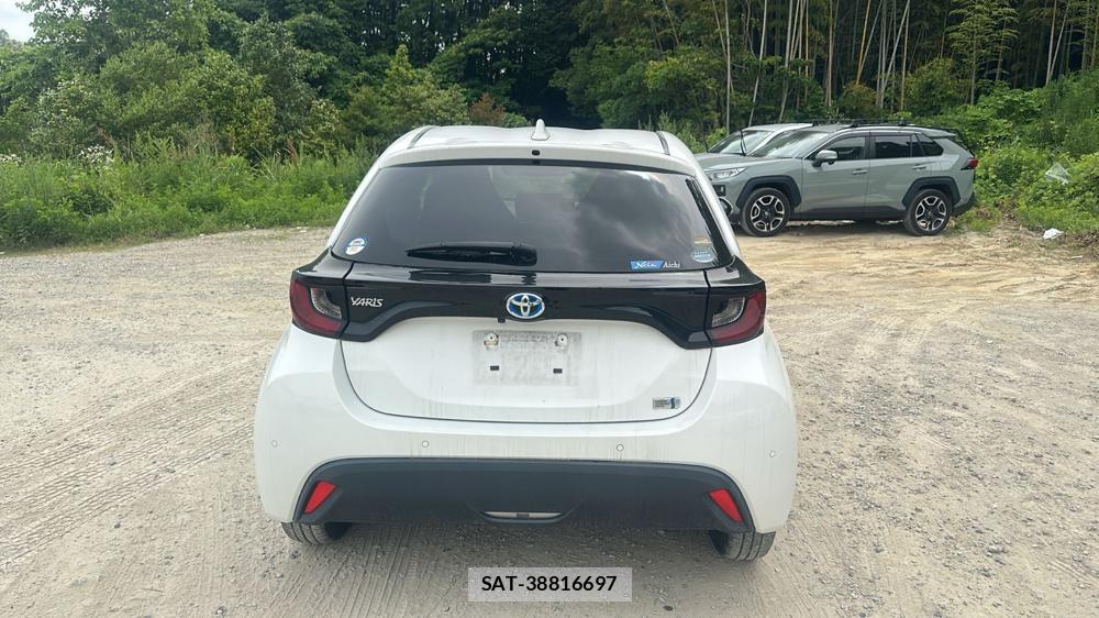 Toyota YARIS 2021 6788180-3