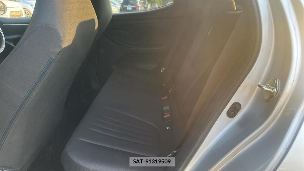 Toyota YARIS 2021 6804902-9