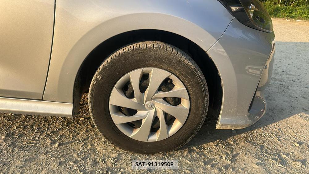 Toyota YARIS 2021 6804902-25