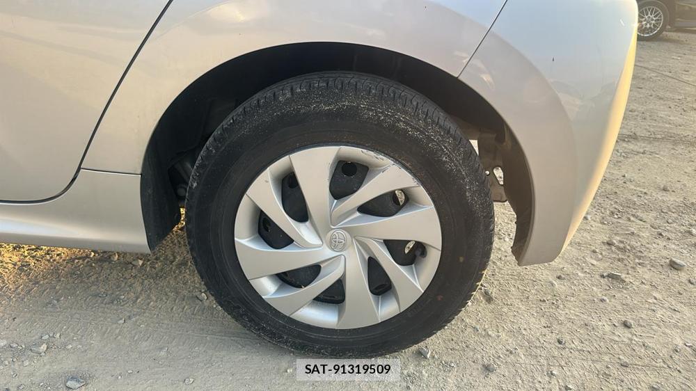 Toyota YARIS 2021 6804902-27