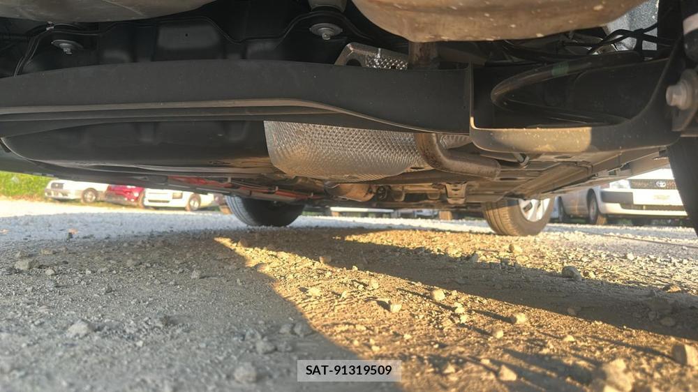 Toyota YARIS 2021 6804902-32