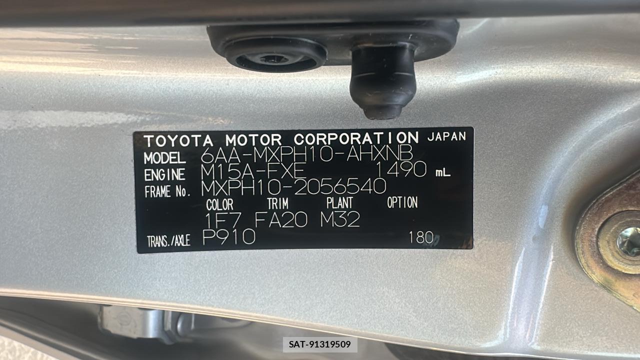 Toyota YARIS 2021 6804902-35