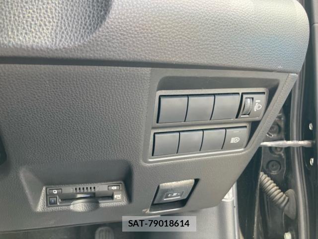 Toyota YARIS 2020-03 7563125-15