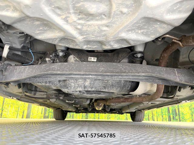 Toyota YARIS 2020-07 7563124-18