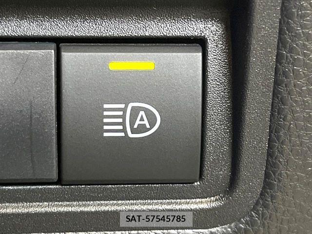 Toyota YARIS 2020-07 7563124-4