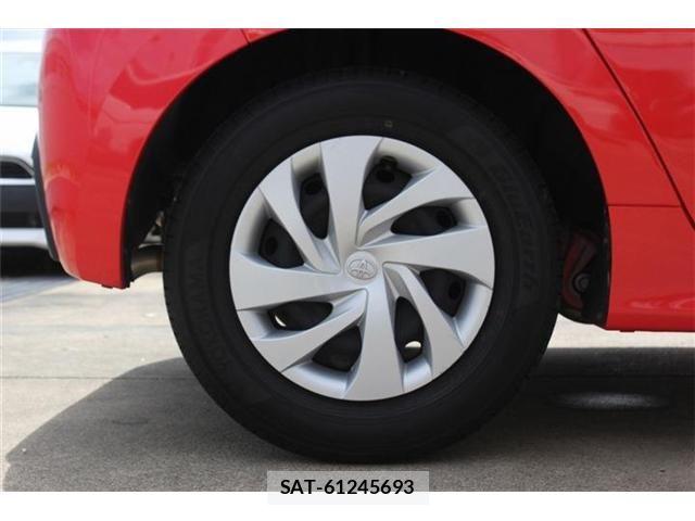Toyota YARIS 2021-02 7621603-15