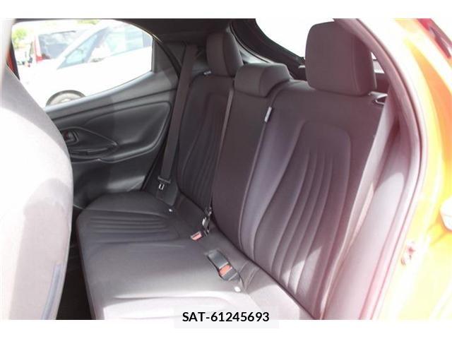 Toyota YARIS 2021-02 7621603-27