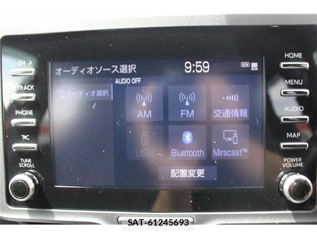 Toyota YARIS 2021-02 7621603-3