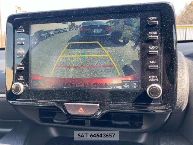 Toyota YARIS 2022-10 7621595-18